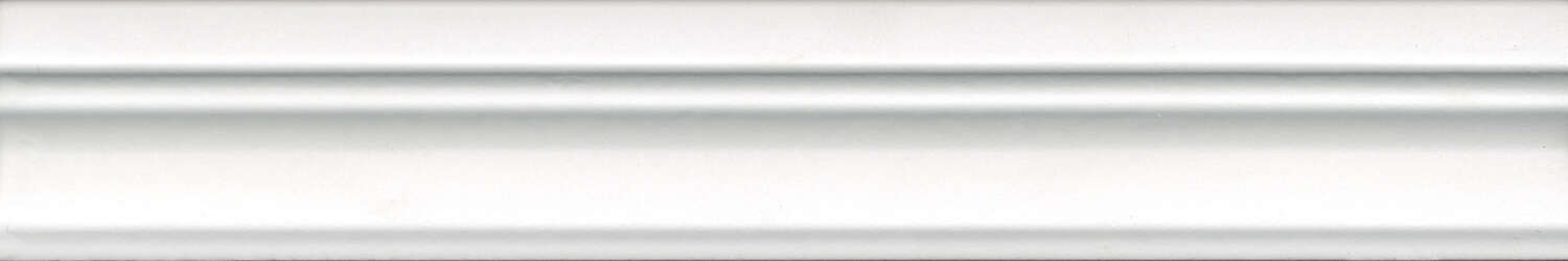 Коллекция Kerama Marazzi  Магнолия Бордюр Багет белый матовый обрезной BLC025R 5х30 фото